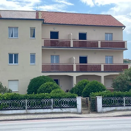 Fronte Mare Bilocale 2-3 Posti, Int 4 * Marcelli